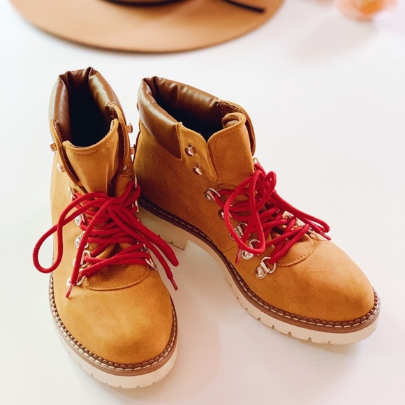 steve madden boots with red laces